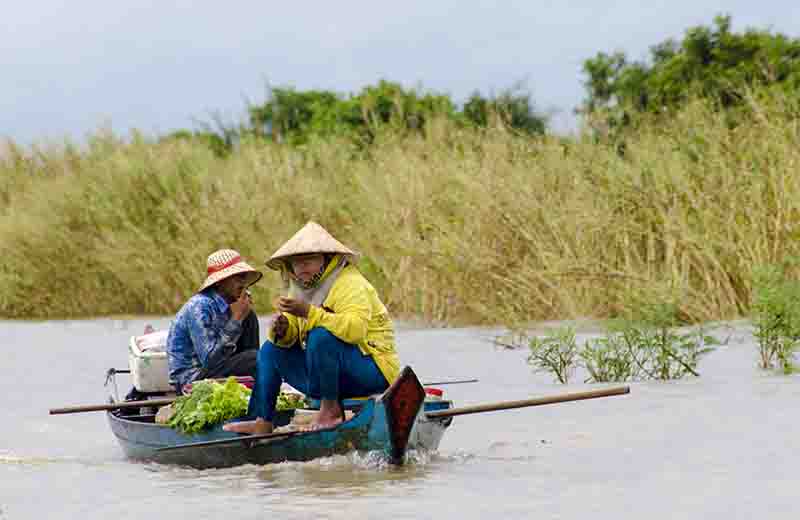 23 - Camboya - lago Tonle Sap y  pueblo flotante de Chung Knearn